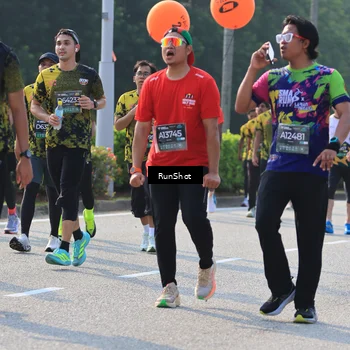 Runner Photo 7003664