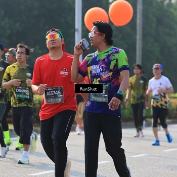Runner Photo 7003677