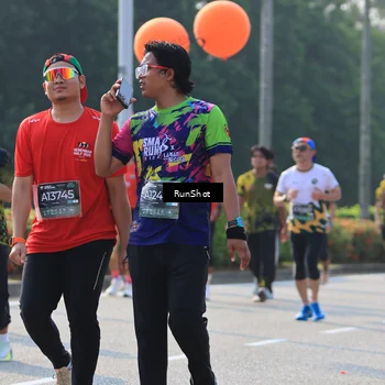Runner Photo 7003680