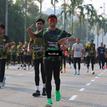 Runner Photo 7003683
