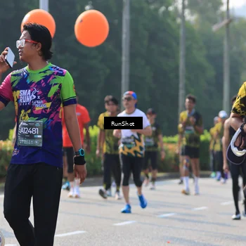 Runner Photo 7003684