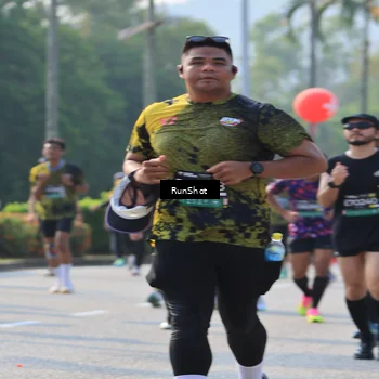 Runner Photo 7003685