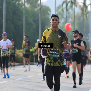 Runner Photo 7003693