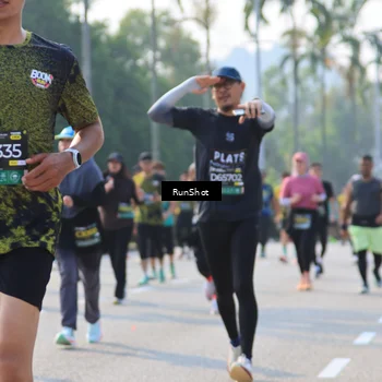 Runner Photo 7003724