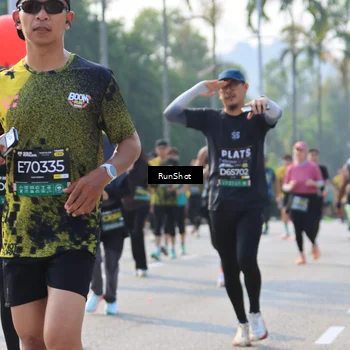 Runner Photo 7003725