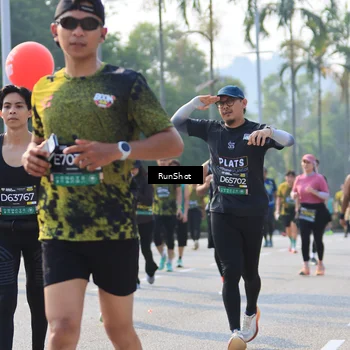 Runner Photo 7003729