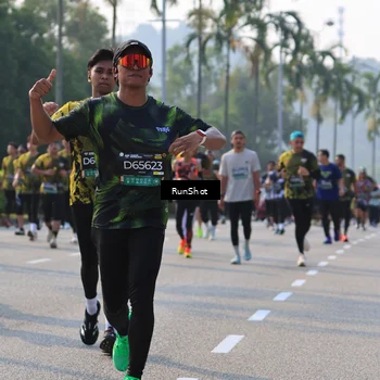 Runner Photo 7003730