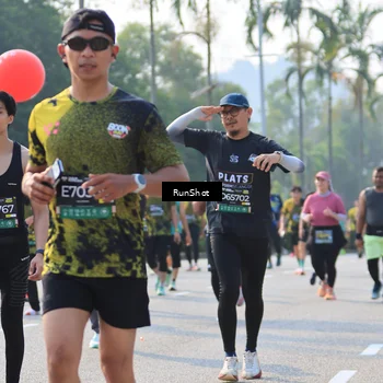 Runner Photo 7003731