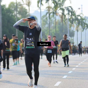 Runner Photo 7003732
