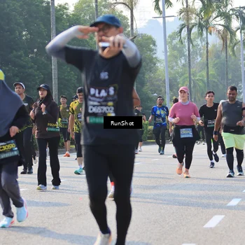 Runner Photo 7003742