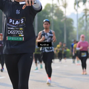Runner Photo 7003746