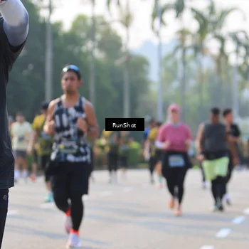 Runner Photo 7003751