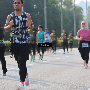 Runner Photo 7003756