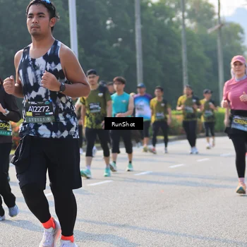 Runner Photo 7003760