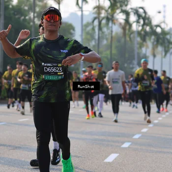 Runner Photo 7003766