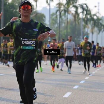 Runner Photo 7003790