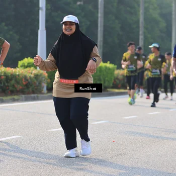 Runner Photo 7003827