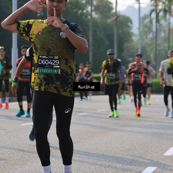 Runner Photo 7003835