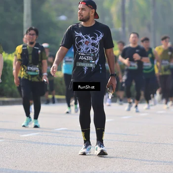 Runner Photo 7003842