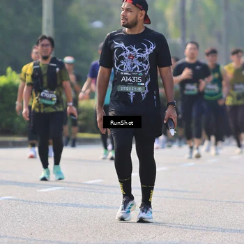 Runner Photo 7003853
