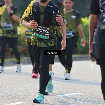 Runner Photo 7003885