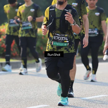 Runner Photo 7003890