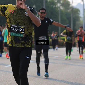 Runner Photo 7003901