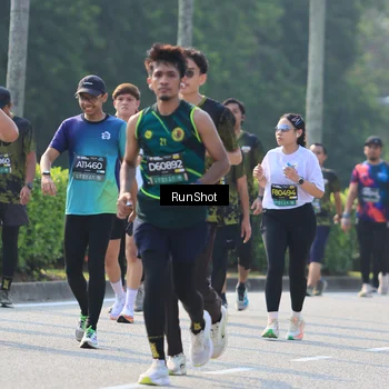 Runner Photo 7003907