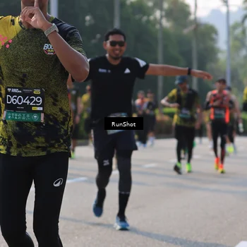 Runner Photo 7003913