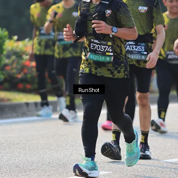 Runner Photo 7003916