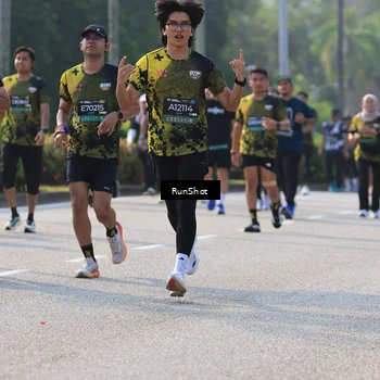 Runner Photo 7003920