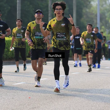 Runner Photo 7003925