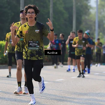 Runner Photo 7003935