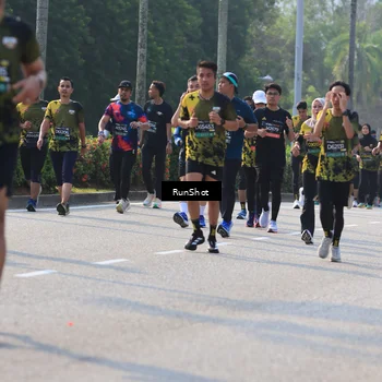 Runner Photo 7003937
