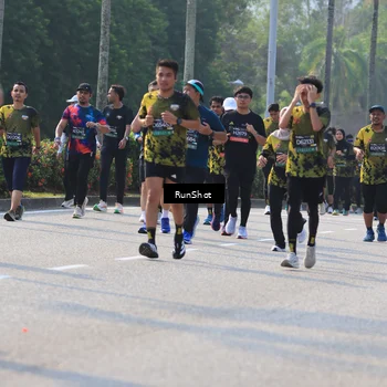 Runner Photo 7003938