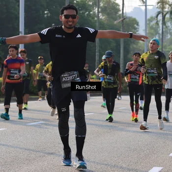 Runner Photo 7003945