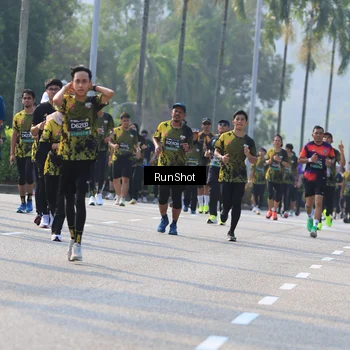Runner Photo 7003952