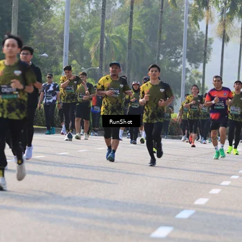 Runner Photo 7003957