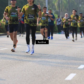 Runner Photo 7003958
