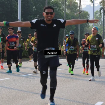 Runner Photo 7003961