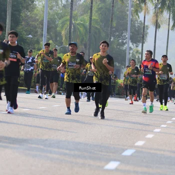Runner Photo 7003963