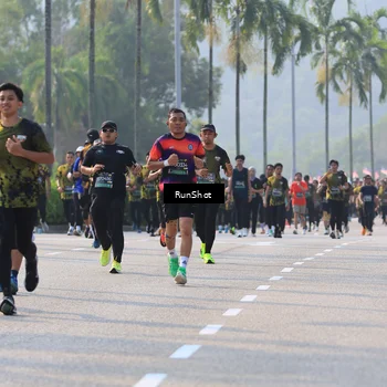 Runner Photo 7003976