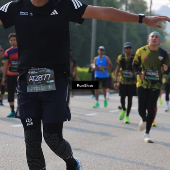 Runner Photo 7003982