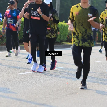 Runner Photo 7003985
