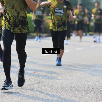 Runner Photo 7004005