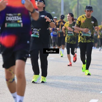 Runner Photo 7004017