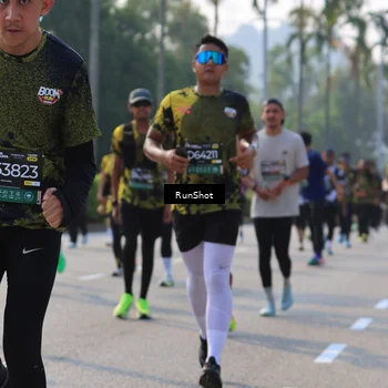 Runner Photo 7004049