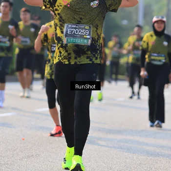 Runner Photo 7004056