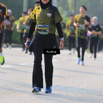 Runner Photo 7004060