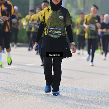 Runner Photo 7004064
